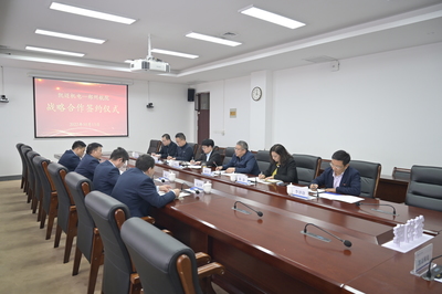 深化产教融合，共筑智造未来 我校与凯迈机电签订战略合作框架协议及技术开发合同